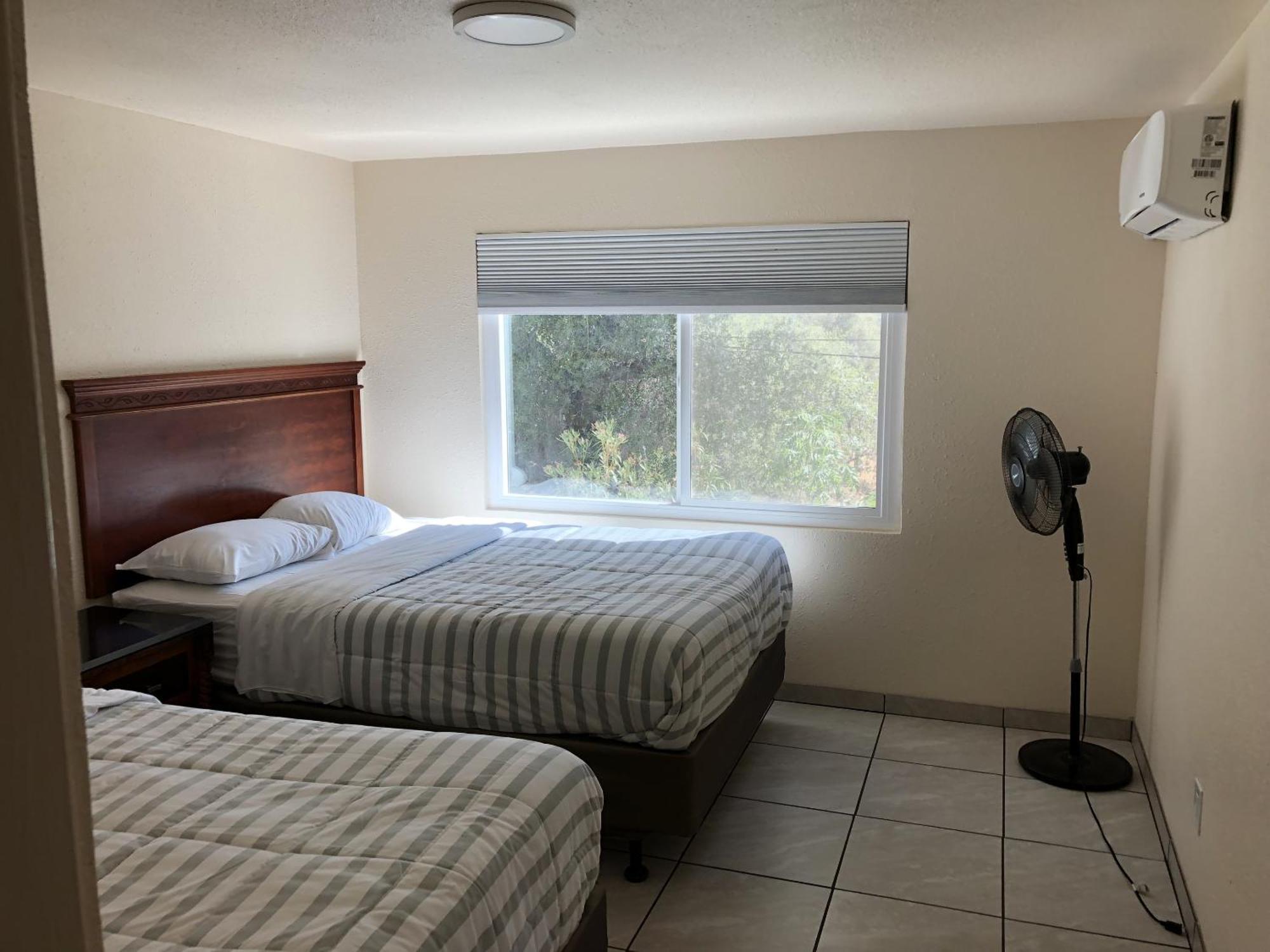 Sierra Lodge Three Rivers Rom bilde